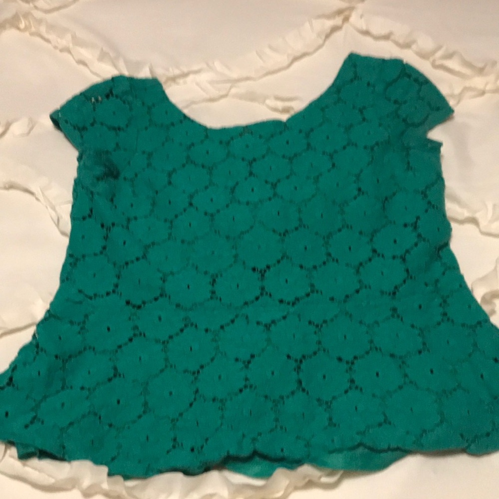 Size xl exhilaration green top